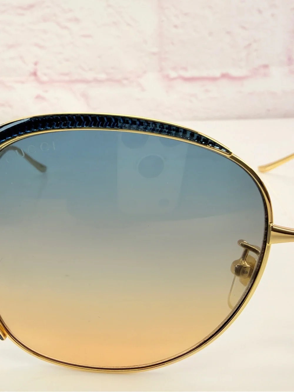 Gucci Oversized Gradient GG0400S Sunglasses New